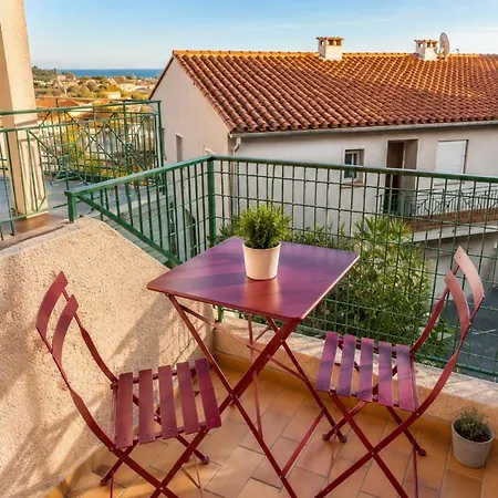 شقة L Instant Colliourenque Climatise Avec Terrasse Et Parking *